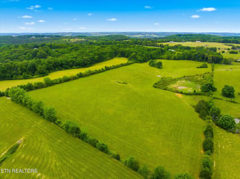 000 County Road 356, Sweetwater, TN 37874