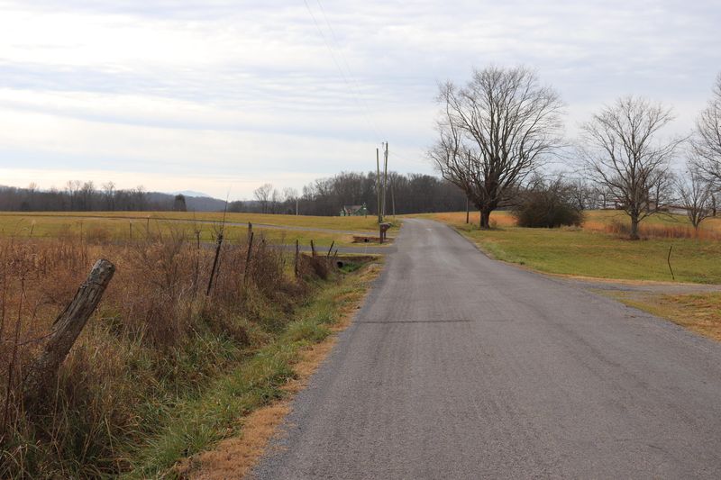 000 County Road 782, Etowah, TN 37331