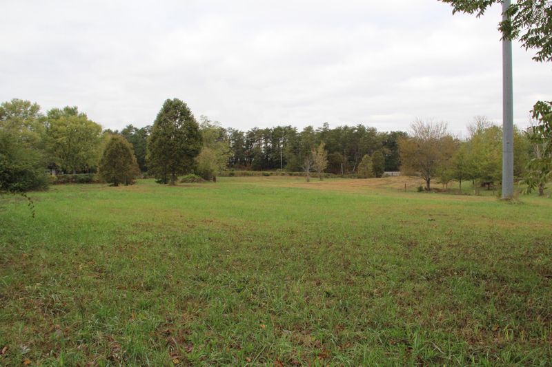 000 County Road 964, Etowah, TN 37331