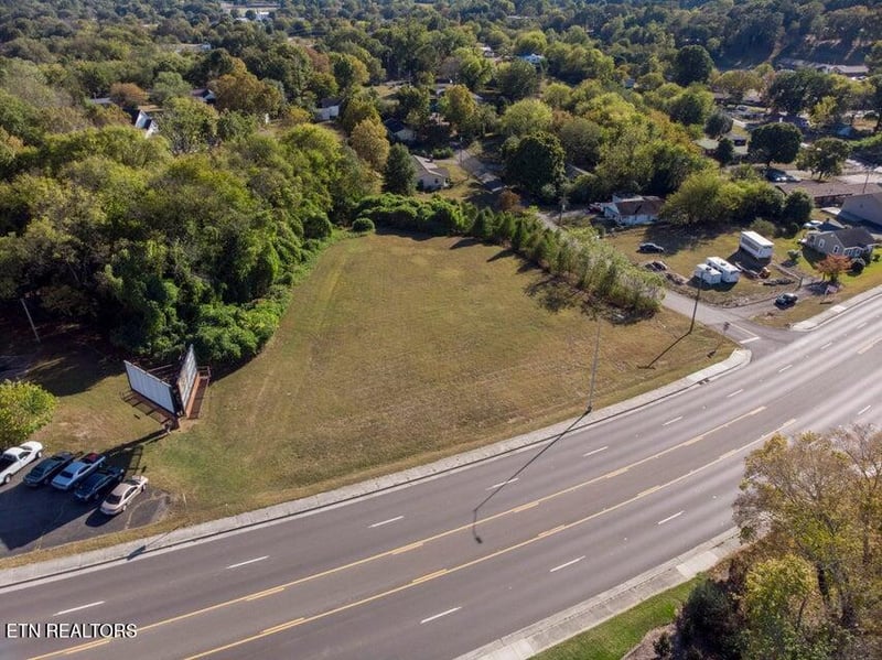 000 Decatur Pike, Athens, TN 37303
