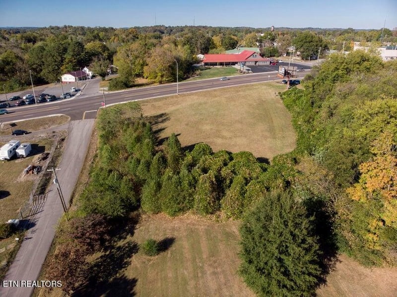 000 Decatur Pike, Athens, TN 37303