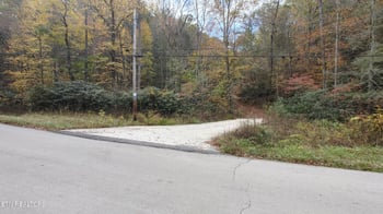 000 Turkey Pen Branch Rd, Maryville, TN 37804