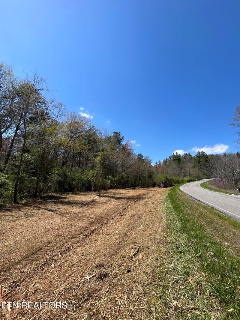 02 Clear Creek Rd, Crossville, TN 38571