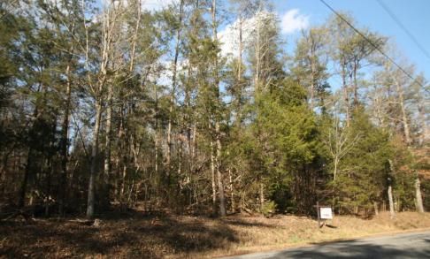 1 North Freeman Rd, Englewood, TN 37329