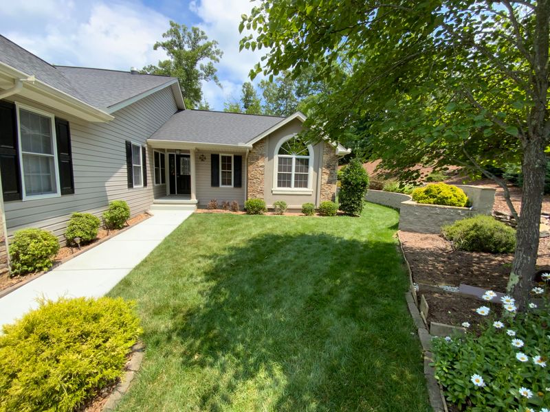 10 Heatherhurst Dr #1, Fairfield Glade, TN 38558