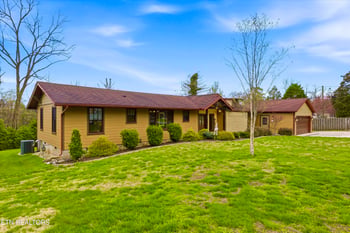 10 Hilltop Pl, Norris, TN 37828