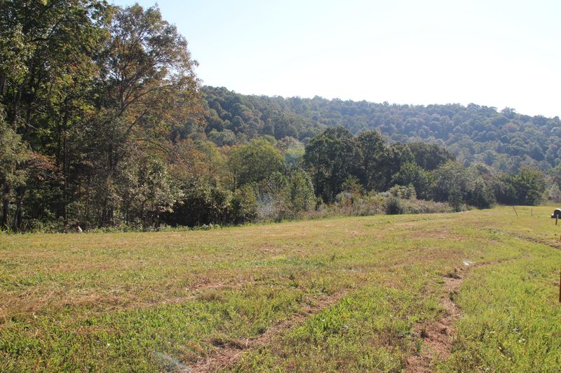10 Old Hearth, Lafollette, TN 37766