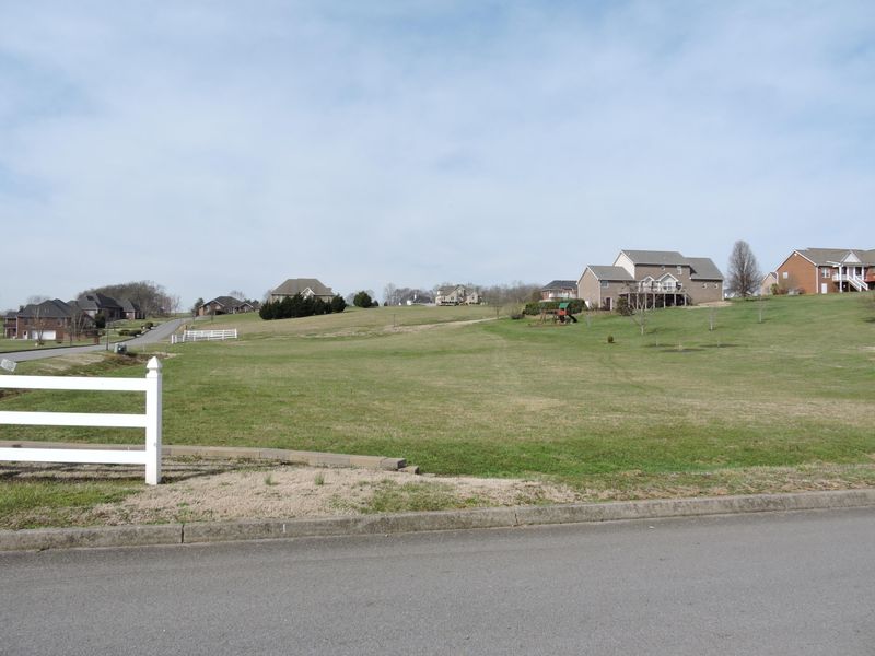 10 Winners Cir, Seymour, TN 37865