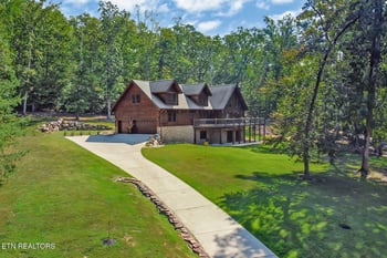 100 Eagle Ridge Rd, Rockwood, TN 37854