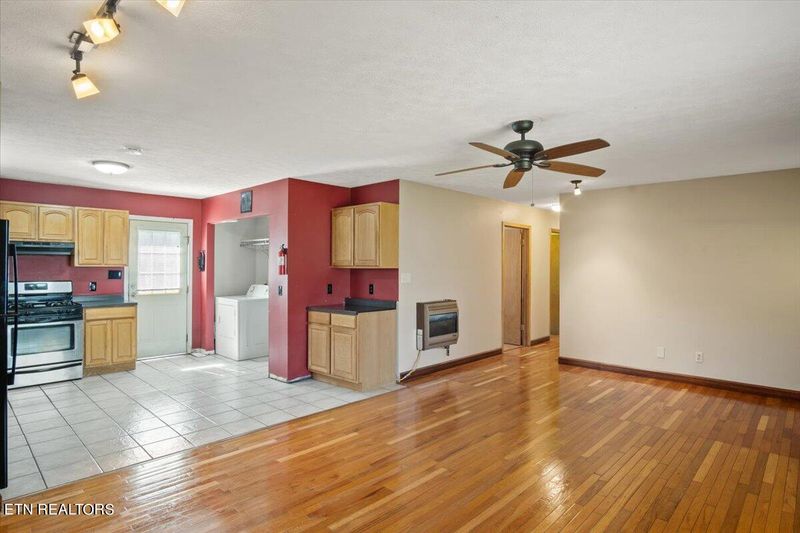 100 Houston Ave, Oak Ridge, TN 37830