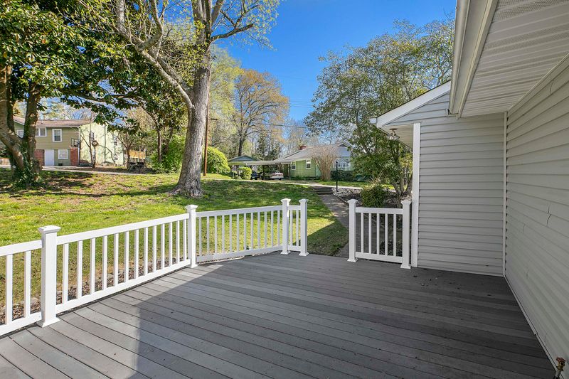 100 Pelham Rd, Oak Ridge, TN 37830