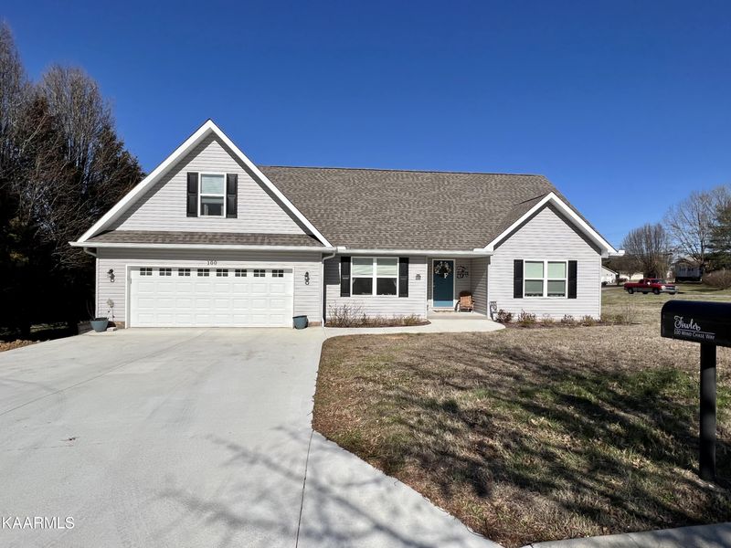 100 Wind Chase Way, Madisonville, TN 37354