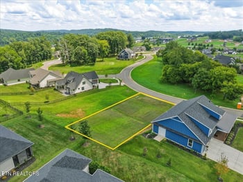 1000 Eagle Point Dr, Loudon, TN 37774