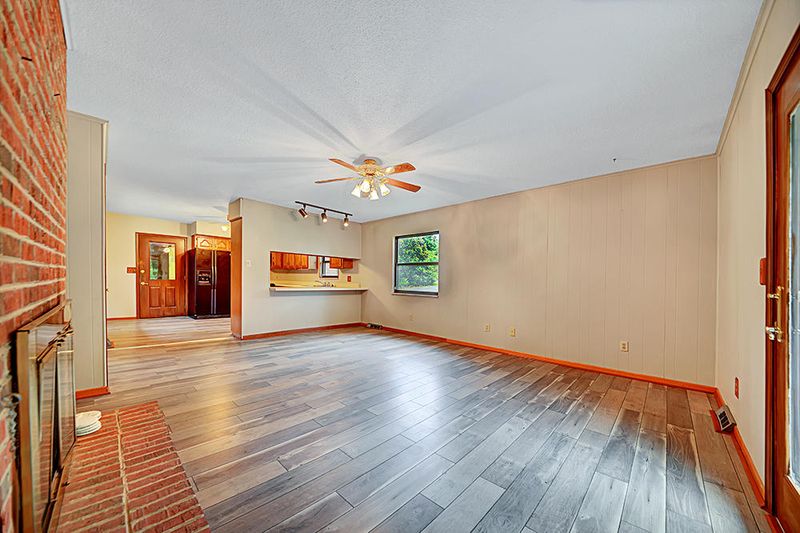 1000 Two Notch Dr, Knoxville, TN 37920