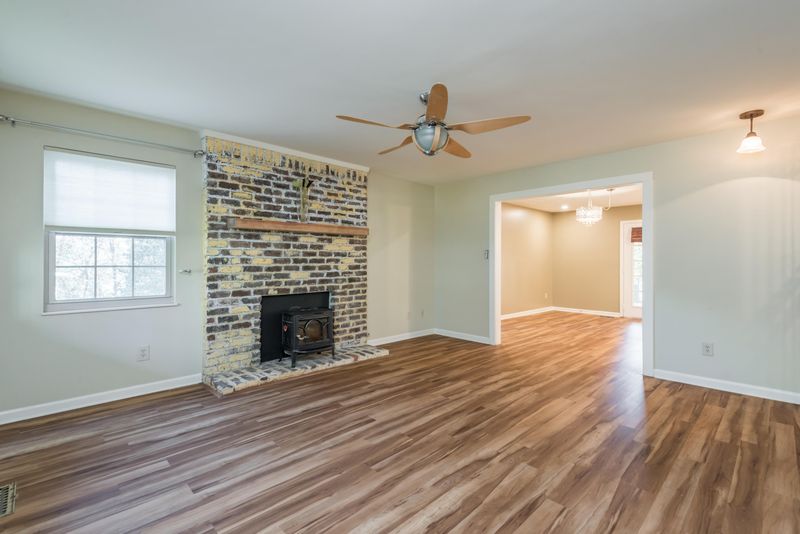 10004 Cedar Croft Cir, Knoxville, TN 37932
