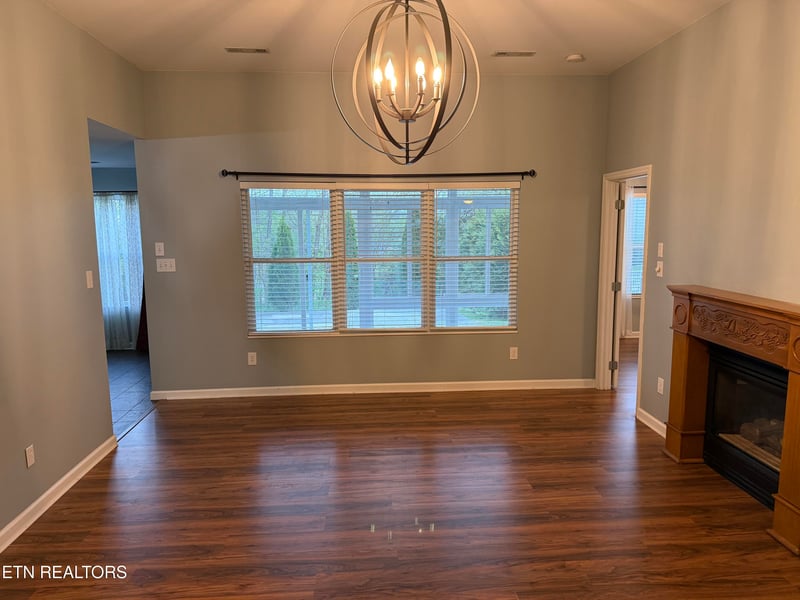10005 Villa Ridge Way, Knoxville, TN 37932
