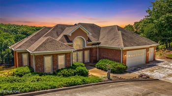 1001 Blackberry Ridge Rd, Lenoir City, TN 37772