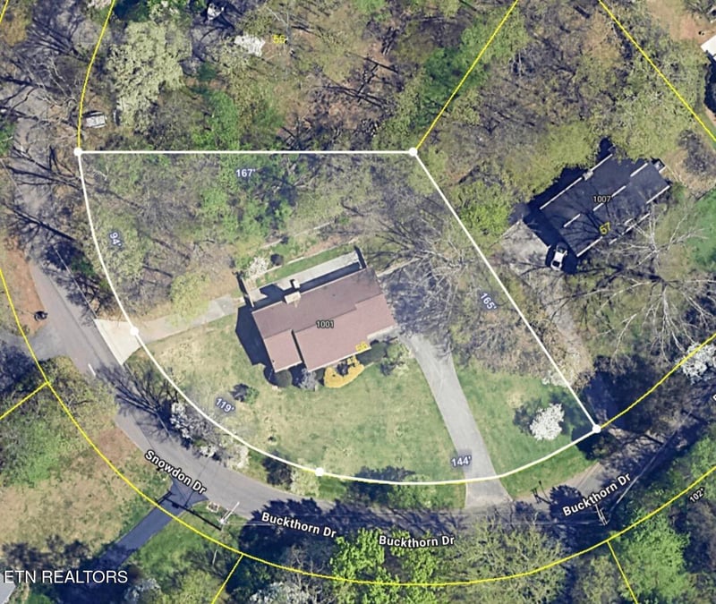 1001 Buckthorn Dr, Knoxville, TN 37912