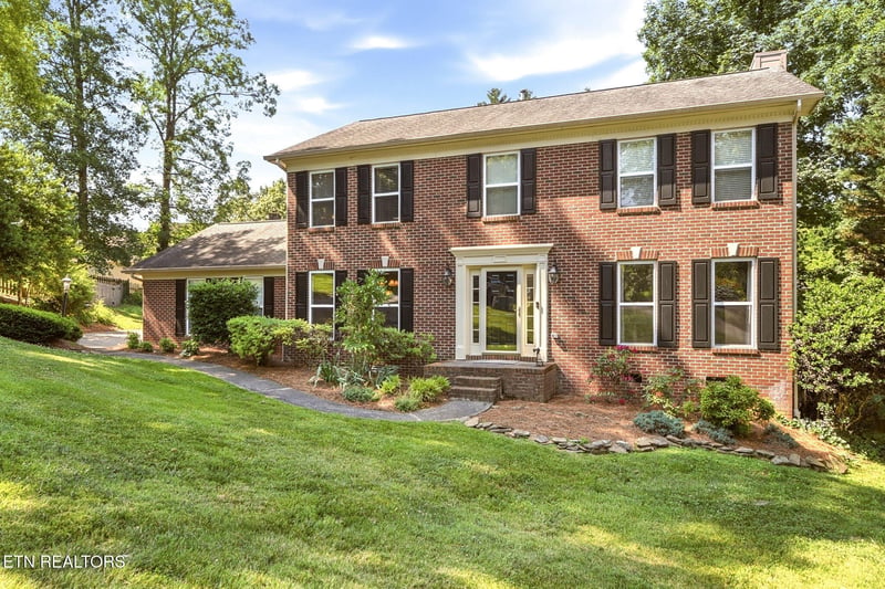 1001 Paddington Rd, Knoxville, TN 37922