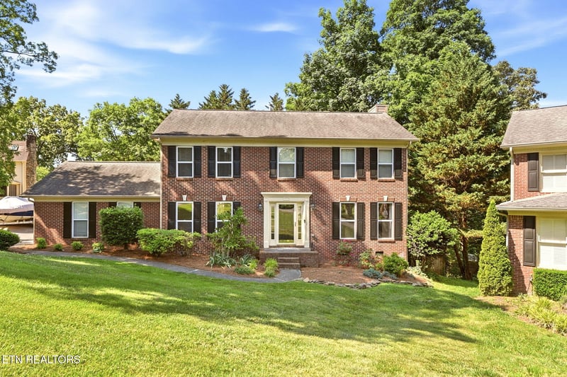 1001 Paddington Rd, Knoxville, TN 37922