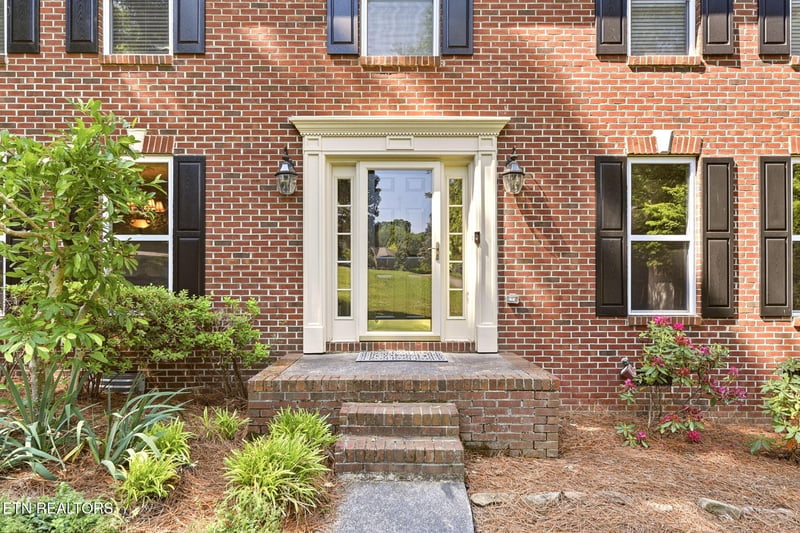 1001 Paddington Rd, Knoxville, TN 37922