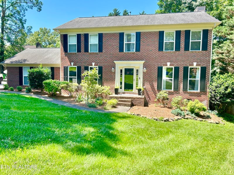 1001 Paddington Rd, Knoxville, TN 37922