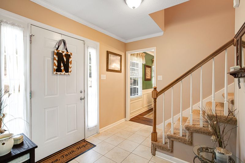 1001 Rolling Meadows Ln, Knoxville, TN 37932