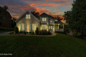 10011 Winter Sun Ln, Knoxville, TN 37922