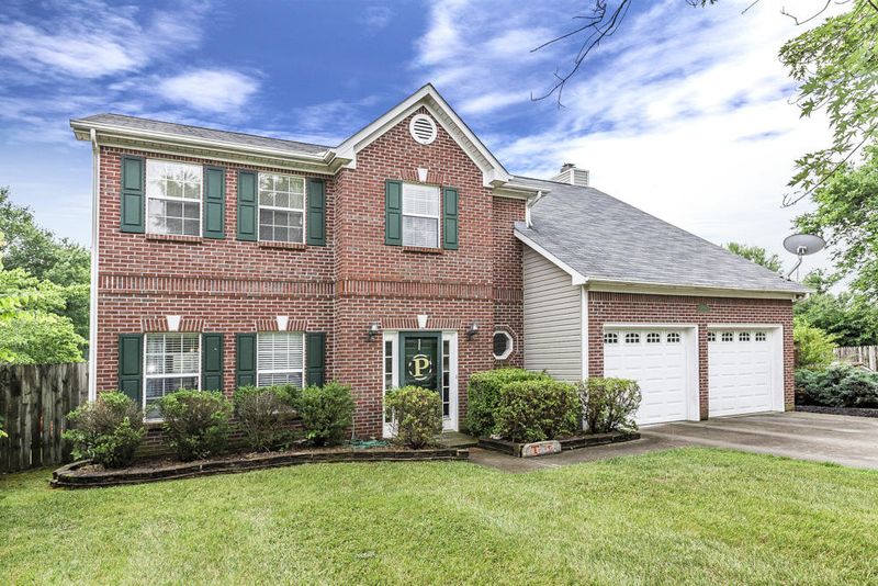 10012 Double Tree Rd, Knoxville, TN 37932