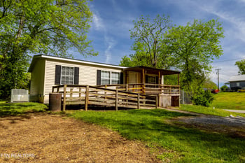 1002 Doll Ave, Maryville, TN 37801