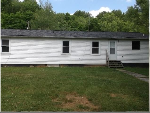 1002 England Dr, Knoxville, TN 37920