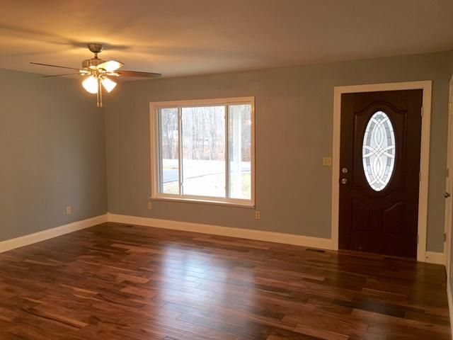 1002 Oswego Cir, Crossville, TN 38572