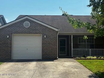 10024 Greylock Way, Knoxville, TN 37931