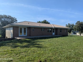 10024 Rutledge Pike, Corryton, TN 37721