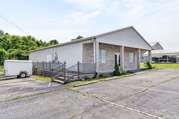 1003 Miller Ave, Crossville, TN 38555
