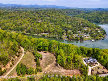 1003 Sheerwater Rd, Kingston, TN 37763