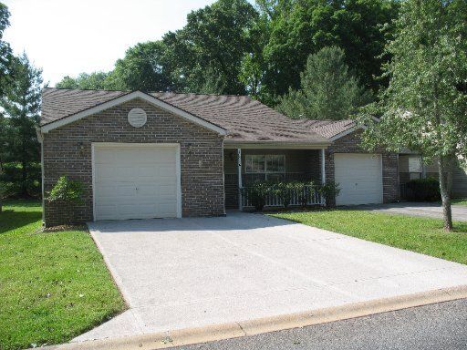 10036 Gate Post Way, Knoxville, TN 37931