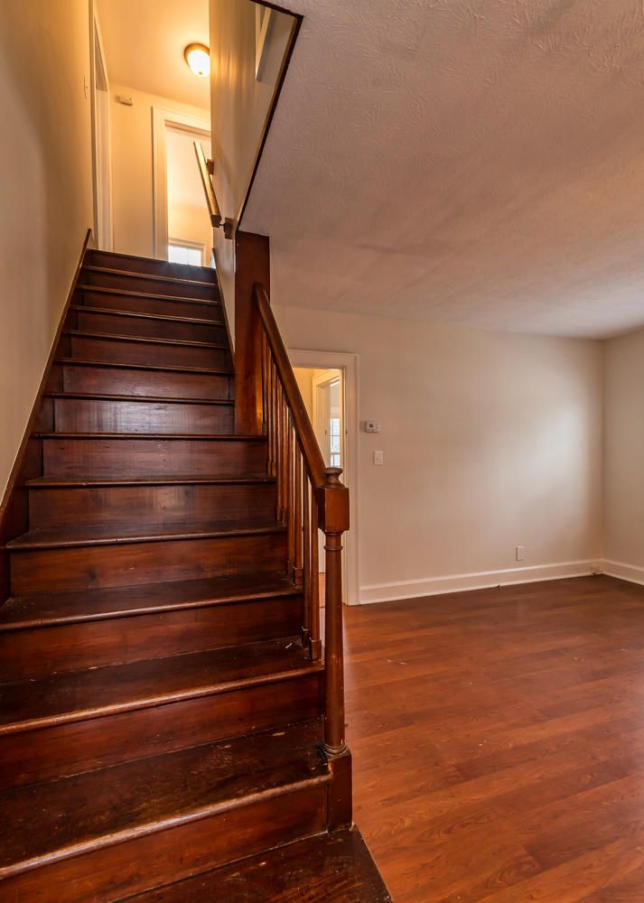 1004 Fowler St, Clinton, TN 37716
