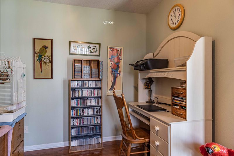 1004 Huron Dr, Crossville, TN 38572