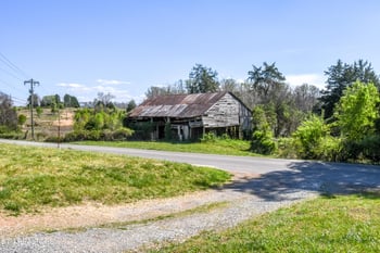 1004 Lee Shirley Rd, Maryville, TN 37801