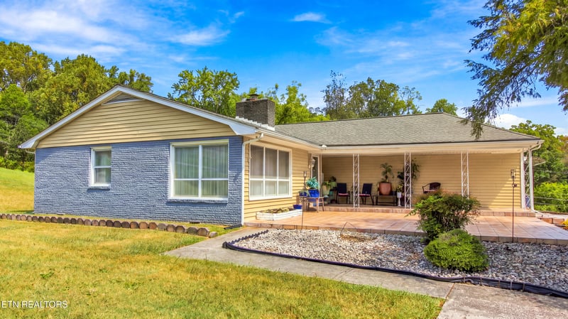 1004 Wedgewood Dr, Knoxville, TN 37914