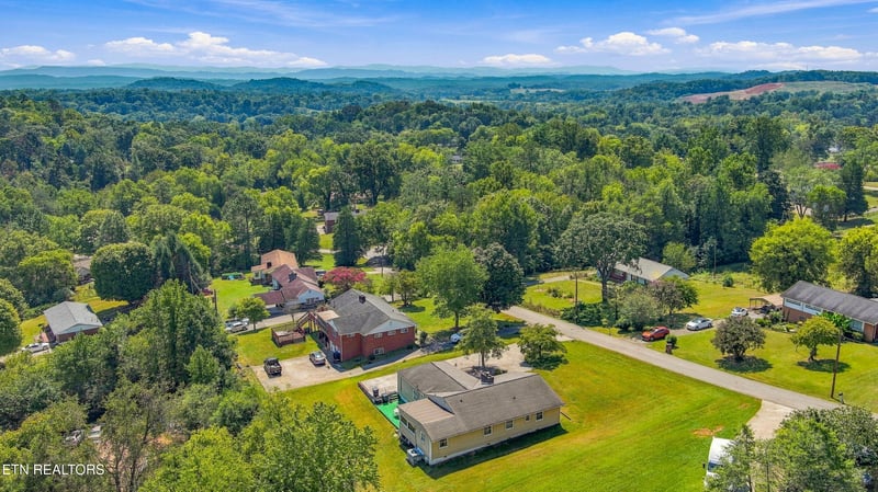 1004 Wedgewood Dr, Knoxville, TN 37914