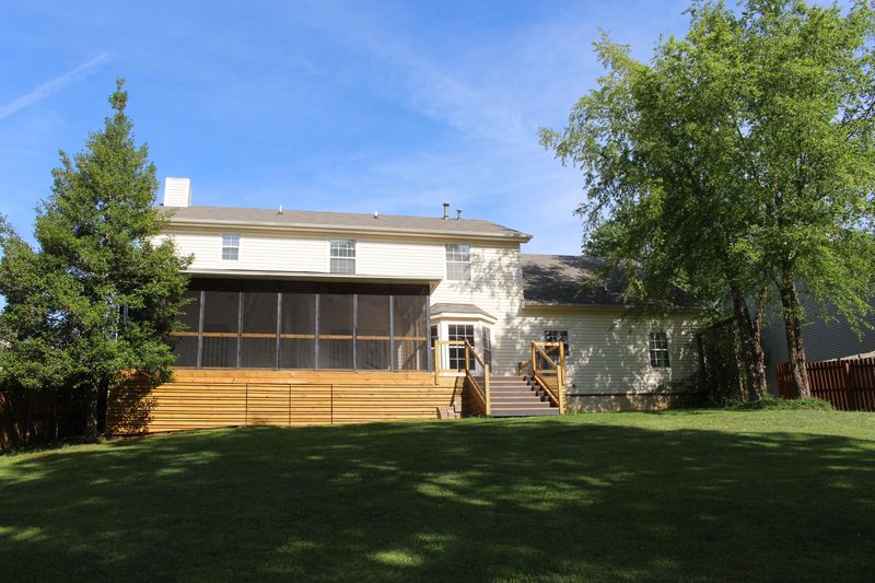 10042 Double Tree Rd, Knoxville, TN 37932
