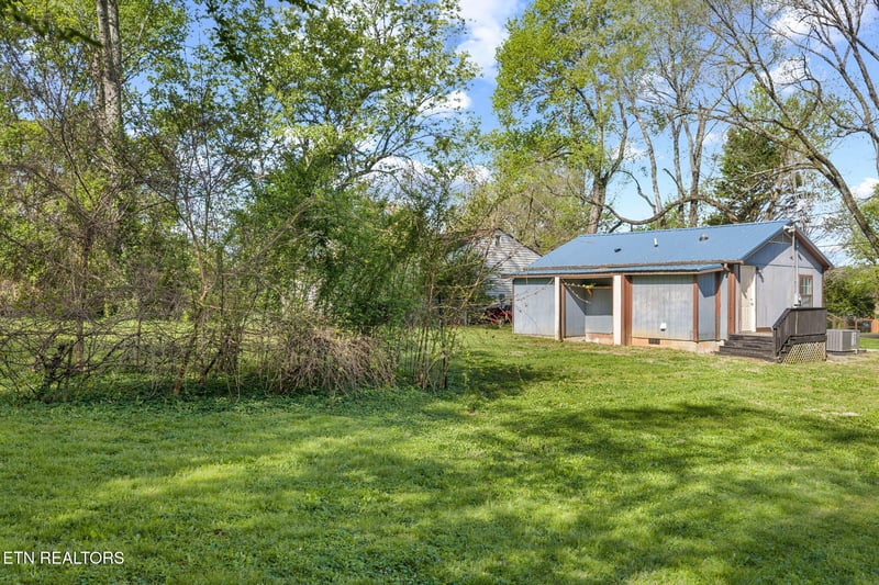 1005 Drive D, Knoxville, TN 37920