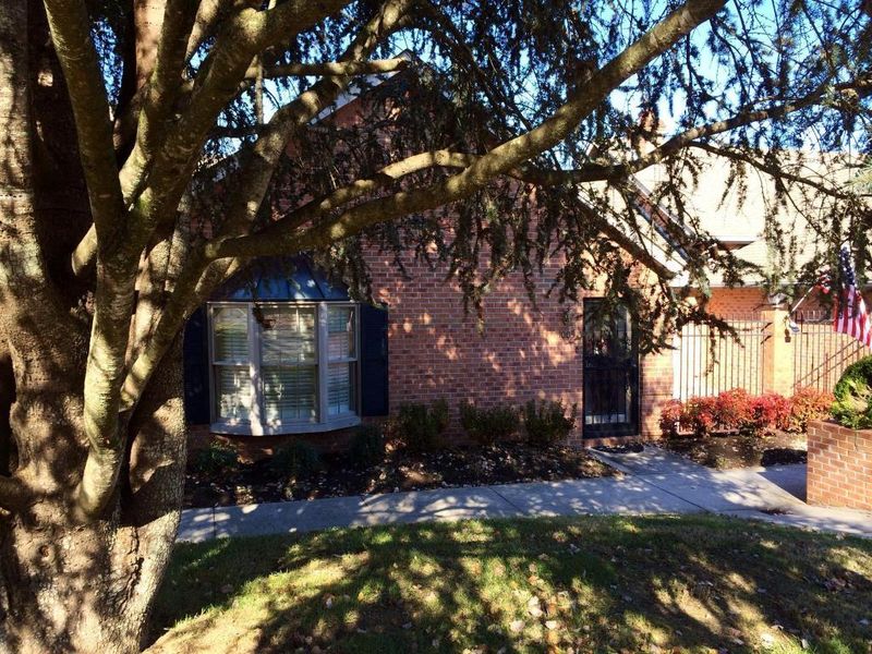 1005 Fairground Ct, Kingston, TN 37763