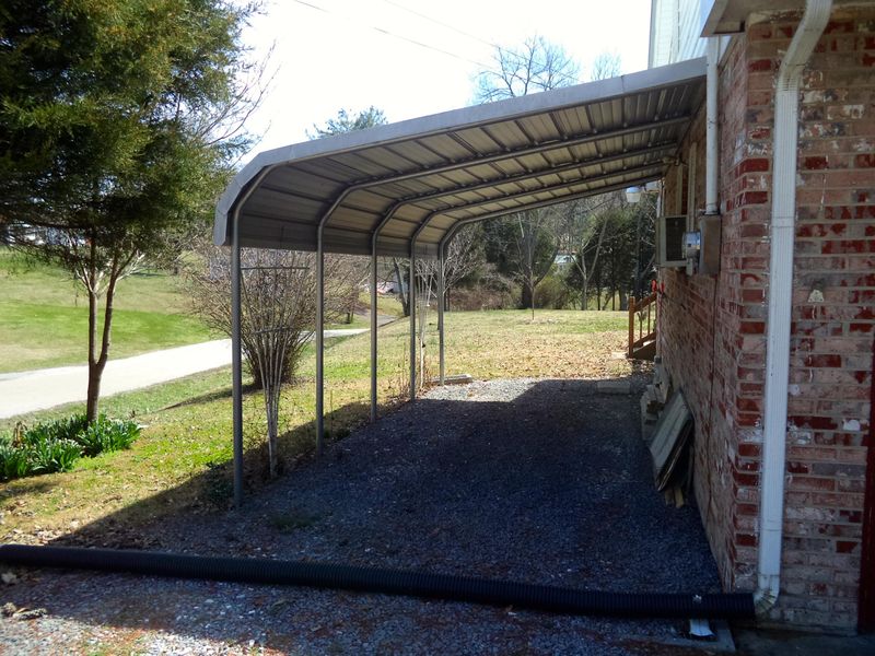 1005 Patton Ferry Rd, Kingston, TN 37763