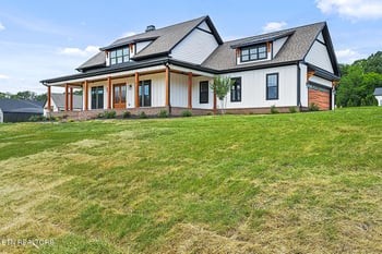 1005 Sophie Dr, Greenback, TN 37742