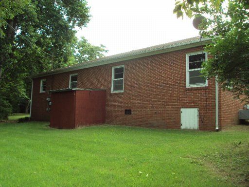1005 Tip Top Cir, Morristown, TN 37814