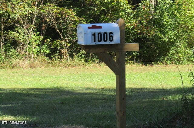 1006 Hopi Dr, Crossville, TN 38572