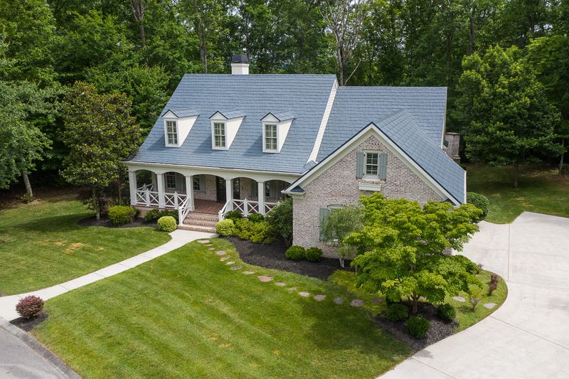 1006 Northbridge Close, Kingston, TN 37763